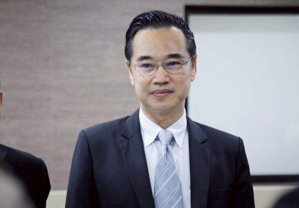 ดีอี ยันข่าวจริง “รับจ้างเปิดซิมม้า โทษหนัก 3 ปี ปรับ 300,000 บาท” ขอปชช.ระวังให้ข้อมูลส่วนตัวแก่บุคคลอื่น